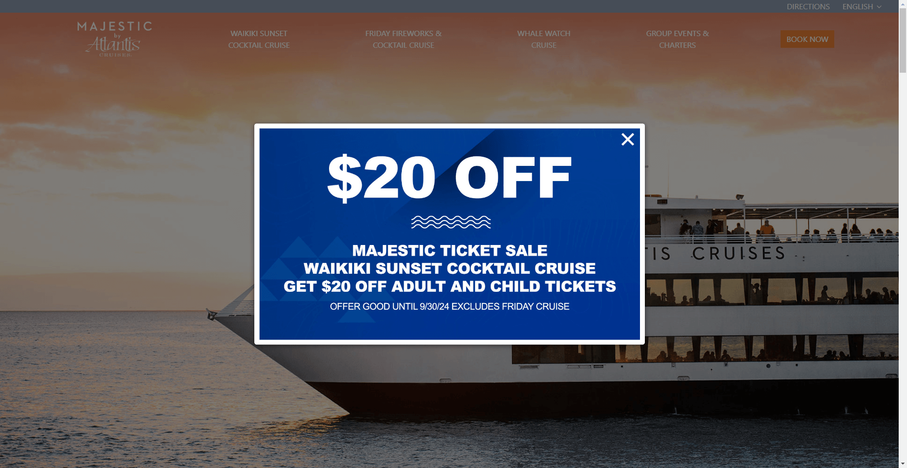 Majestic Sunset Sail in Hawaiʻi